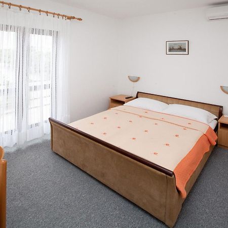 Bed and Breakfast Pansion Maria Zara Camera foto