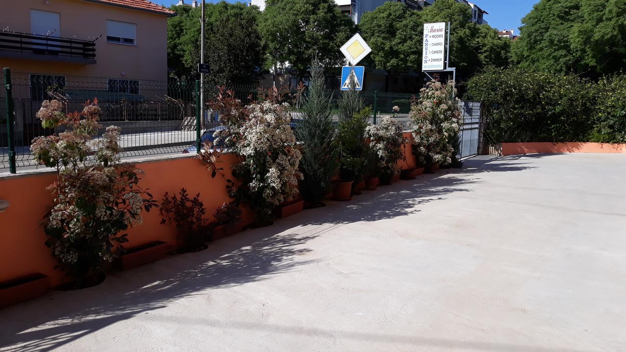 Bed and Breakfast Pansion Maria Zara Esterno foto