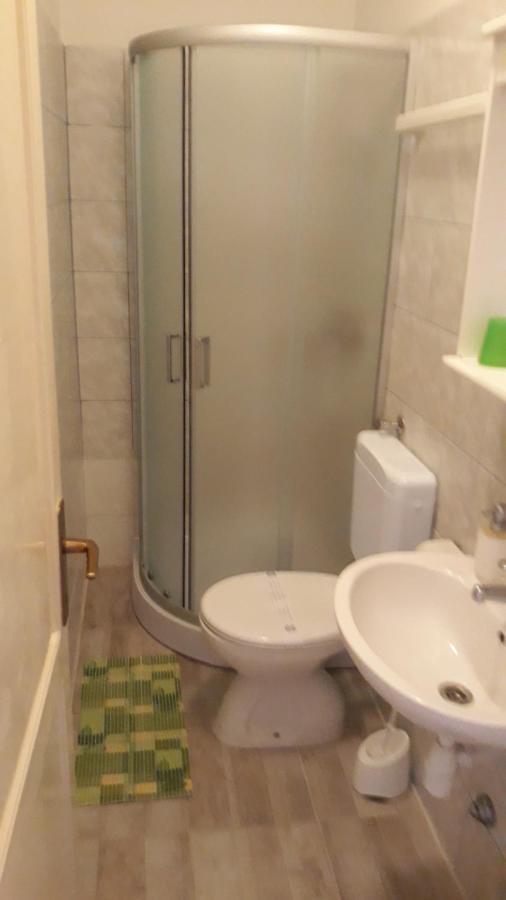 Bed and Breakfast Pansion Maria Zara Esterno foto